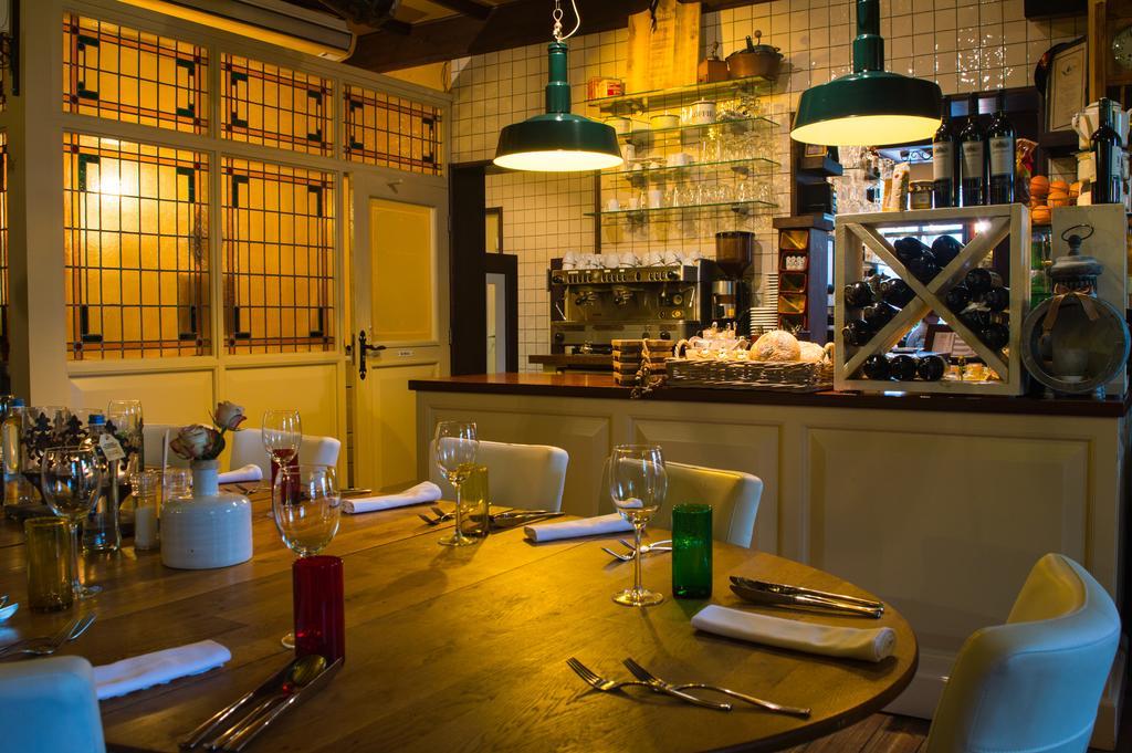 Hotel & Restaurant Het Tramstation Erp Buitenkant foto