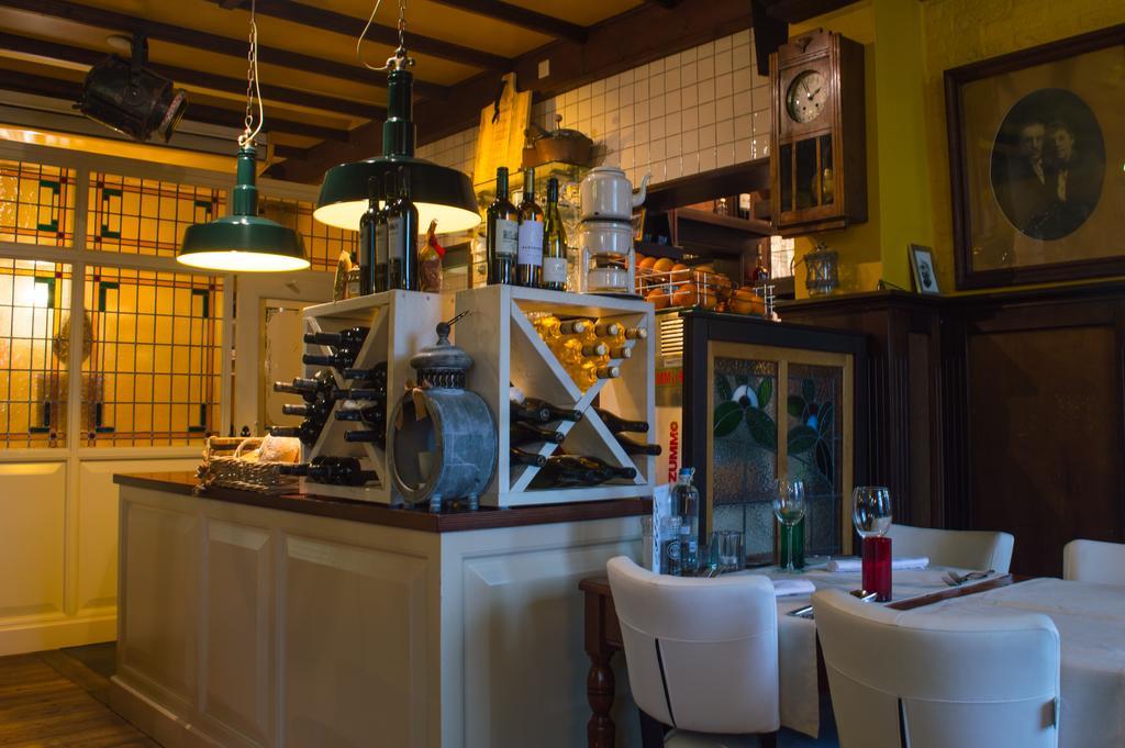 Hotel & Restaurant Het Tramstation Erp Buitenkant foto